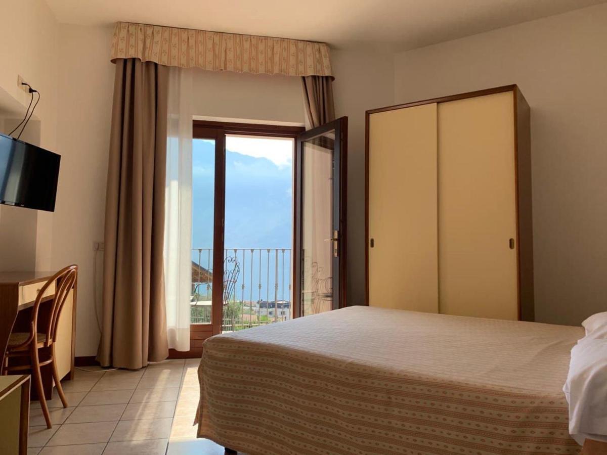 Villa Belvedere Hotel Limone sul Garda Zewnętrze zdjęcie